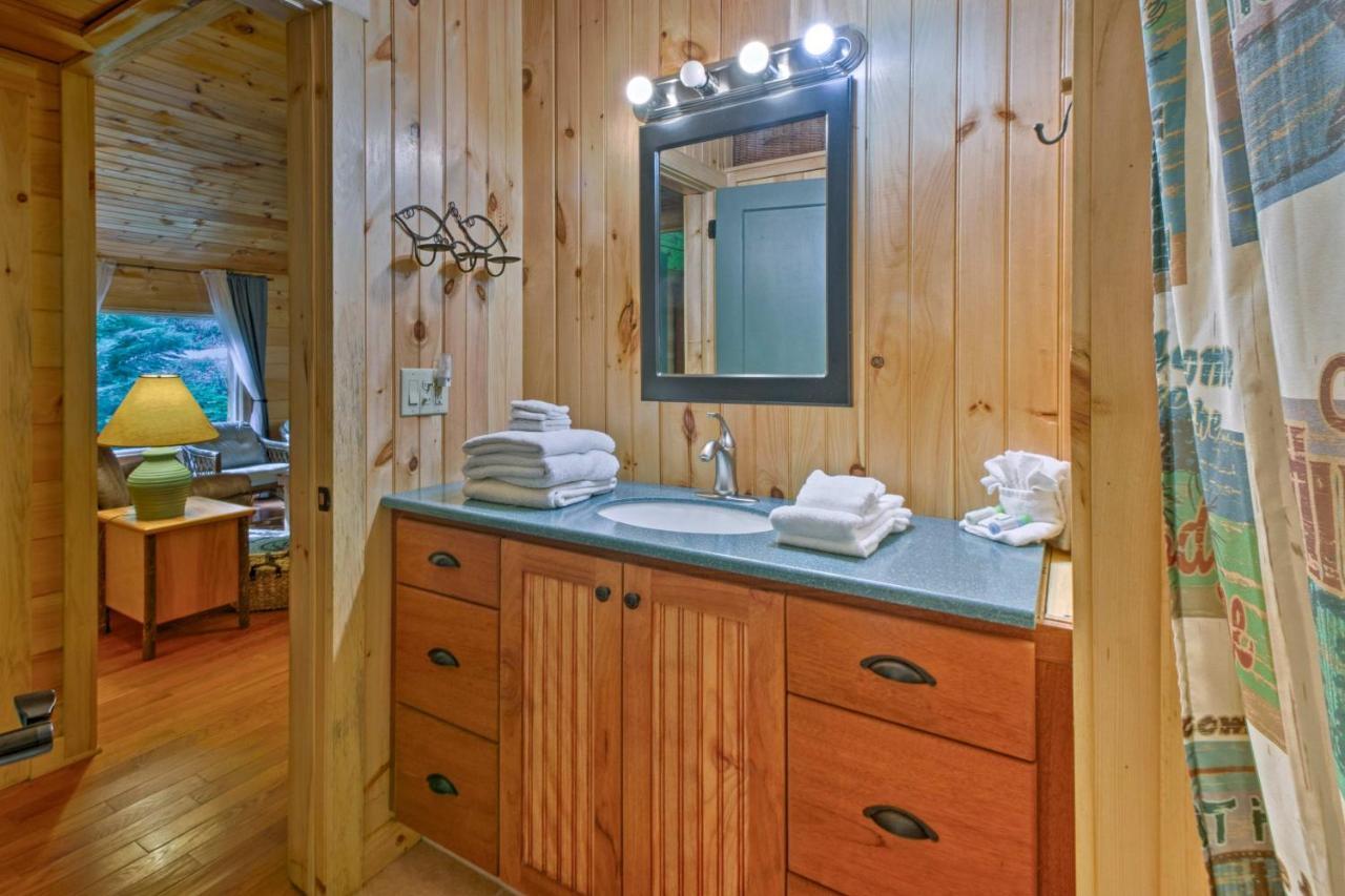 Bryson City Cabin With Fire Pit On Coopers Creek! Eksteriør bilde